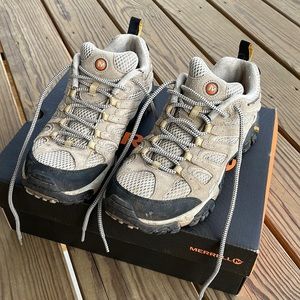 Merrell Moab Ventilator Hiking Shoes